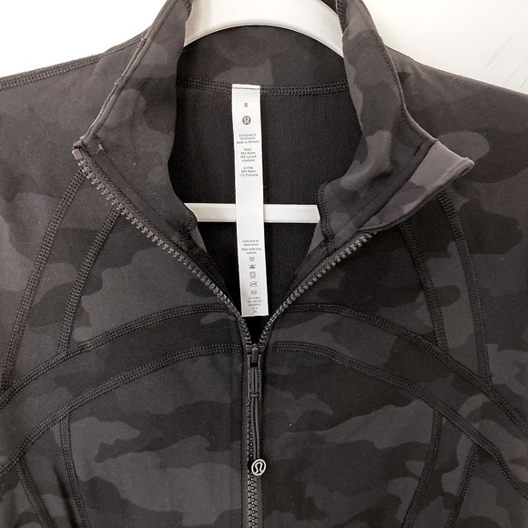 Lululemon Define Jacket in Camo Deep Coal Multi - 8 - Picture 2 of 6